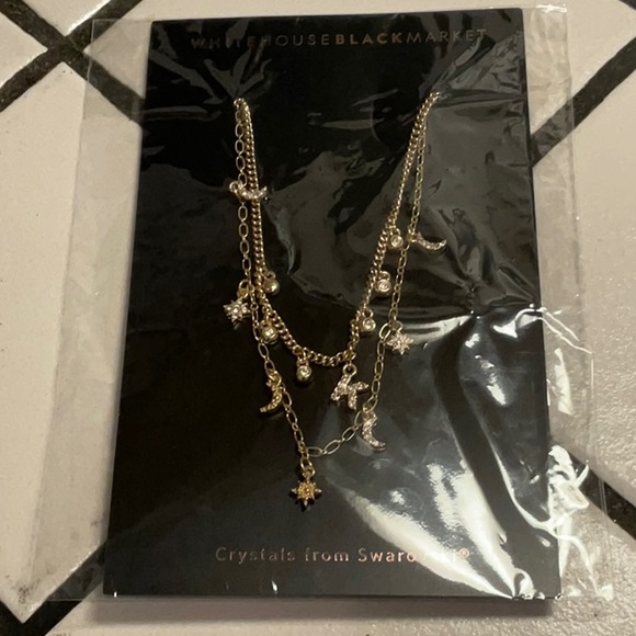 ❤️‍🔥NEW WHITE HOUSE BLACK MARKET SWAROVSKI CRYSTAL INITIAL K NECKLACE - Picture 3 of 3